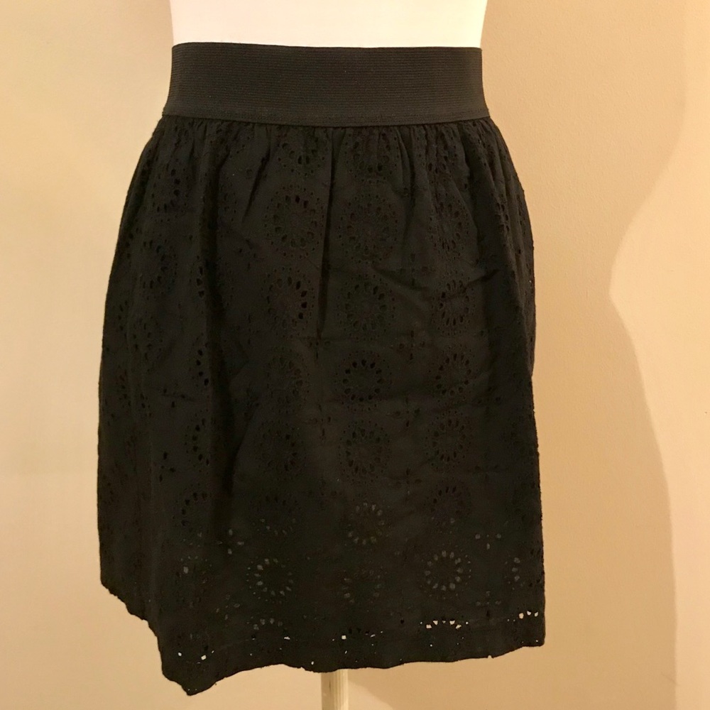 Bloomingdales black eyelet skirt
